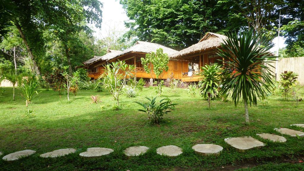 Raja Laut Dive Resort Bunaken Εξωτερικό φωτογραφία