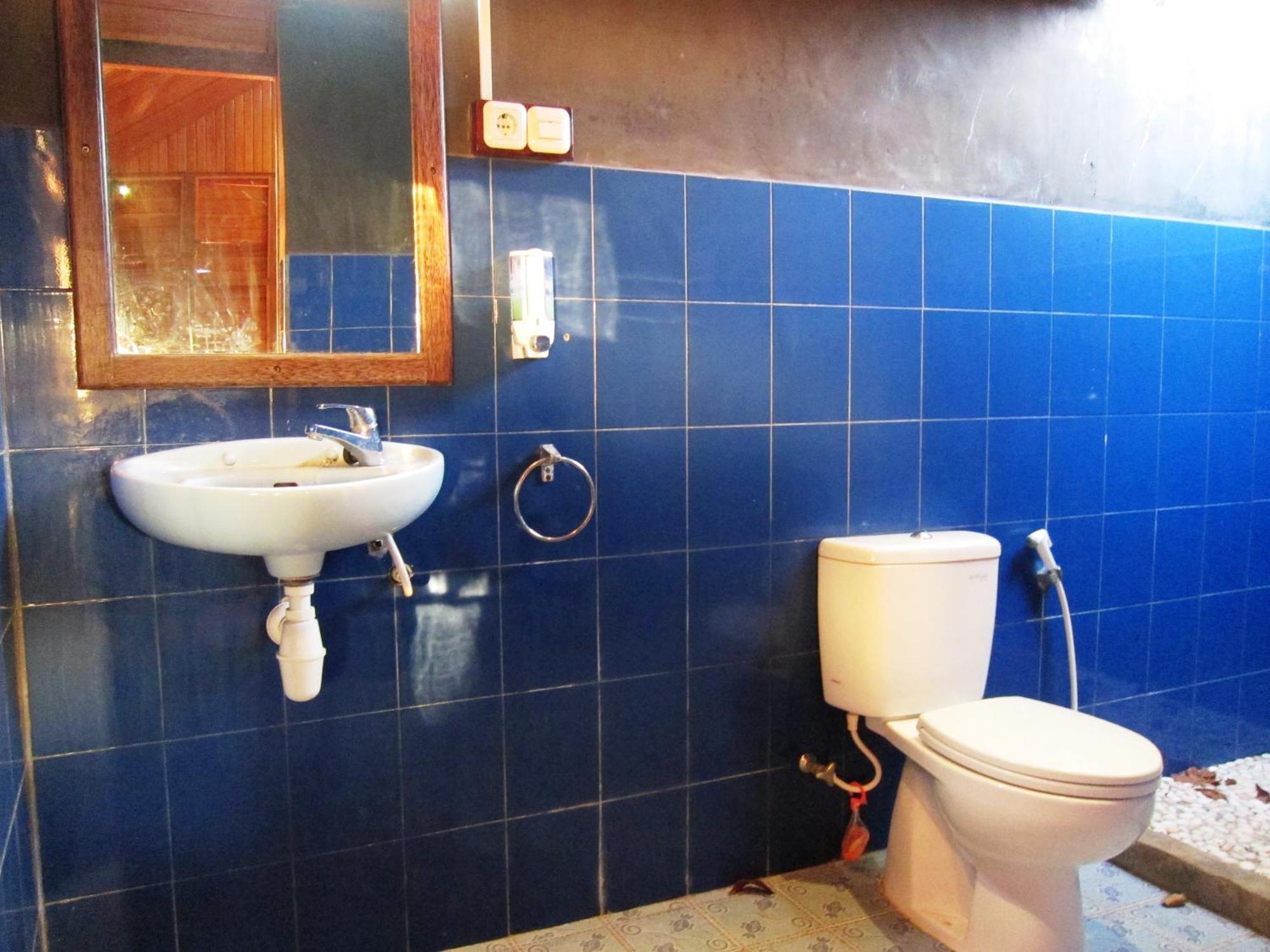 Raja Laut Dive Resort Bunaken Δωμάτιο φωτογραφία